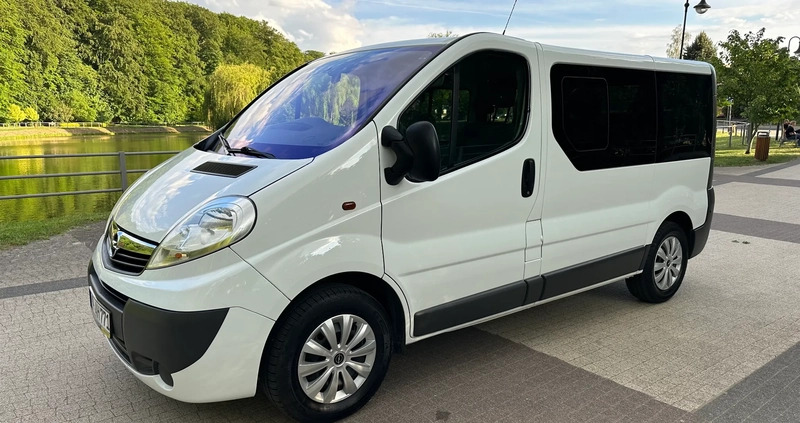 Opel Vivaro cena 49900 przebieg: 220000, rok produkcji 2012 z Wrocław małe 704